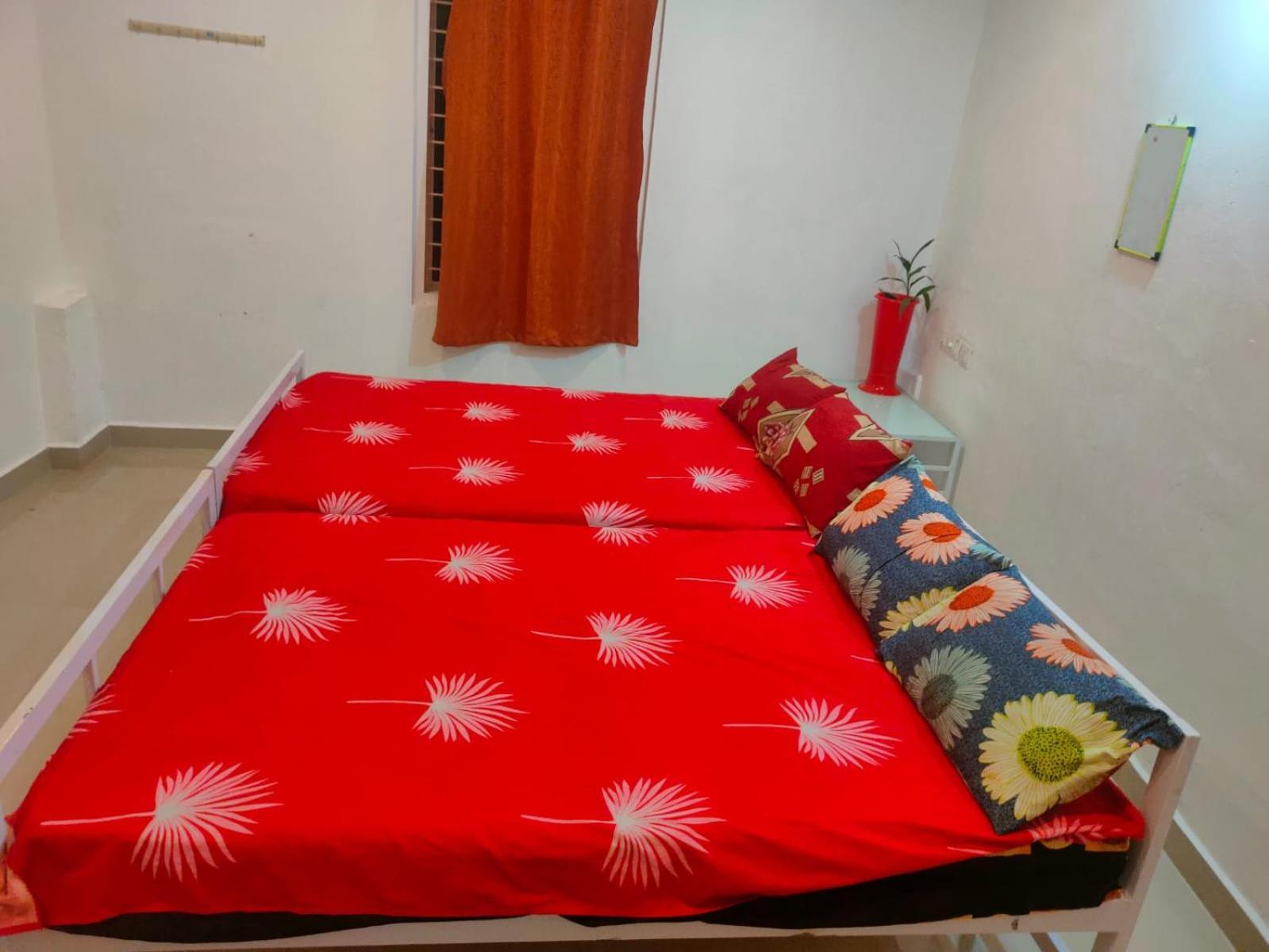 Vip Cottage Kudayattur Exterior photo