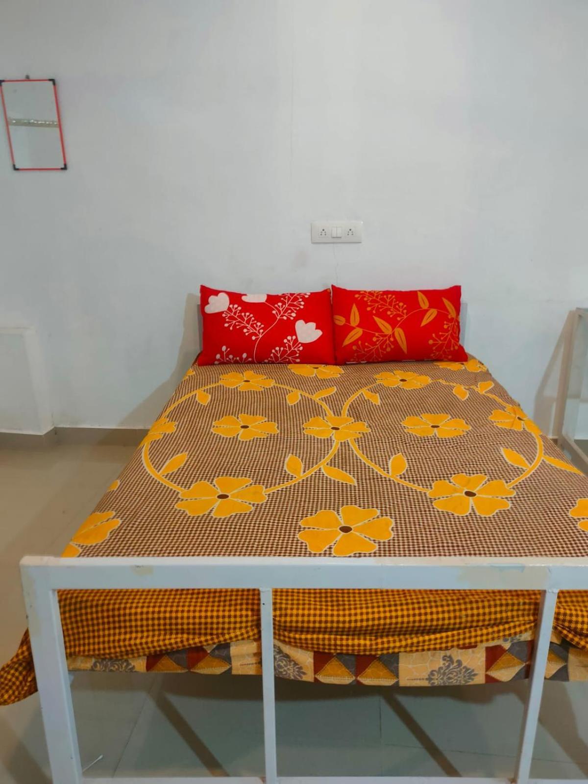 Vip Cottage Kudayattur Exterior photo